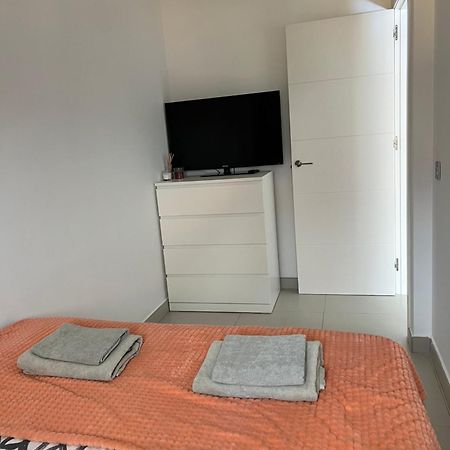 Beach Apartment Torrevieja Ngoại thất bức ảnh